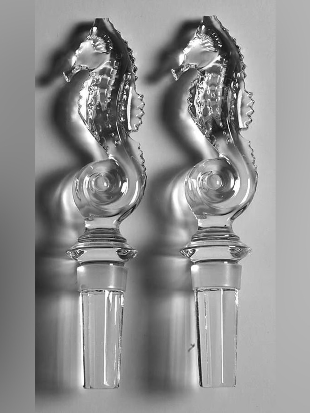 Clear Seahorse Glass Bottle Stopper - Home Art Accent